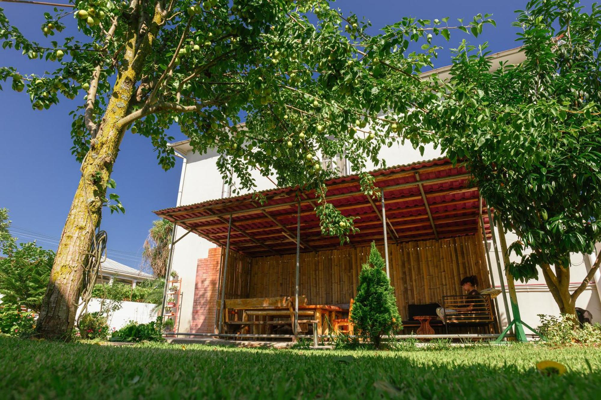 Senima'S Paradise Batumi Exteriör bild